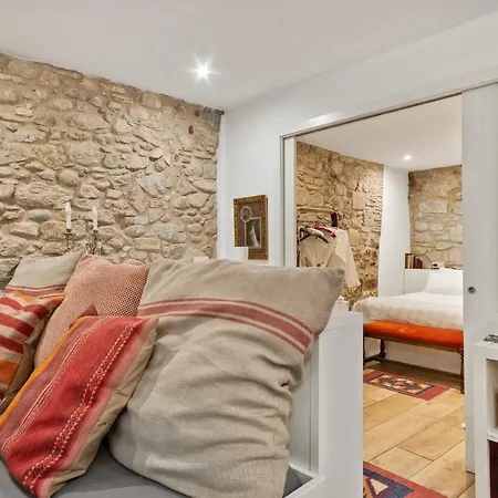 Ateliere's Corner Appartamento Girona